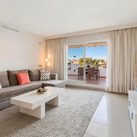 Apartment 2 Bedroom Beautiful In Estepona