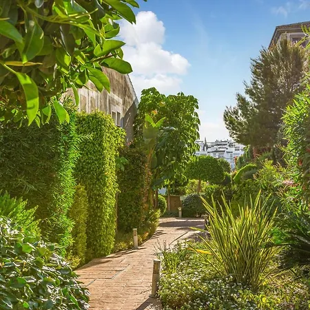 2 Bedroom Beautiful In Apartment