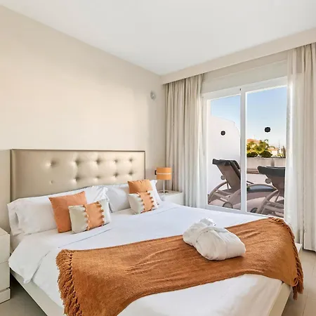 Apartment 2 Bedroom Beautiful In Estepona