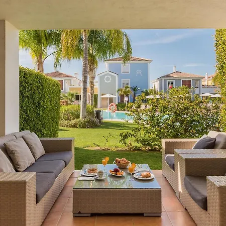 2 Bedroom Beautiful In Apartment